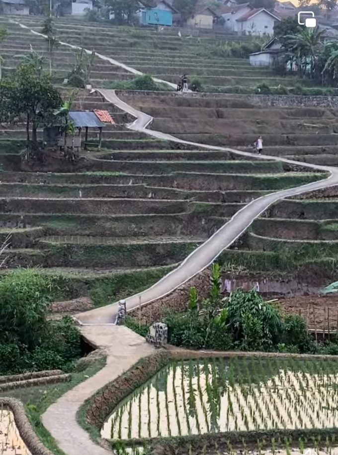 Pemandangan terindah di salahsatu daerah Bandung.
