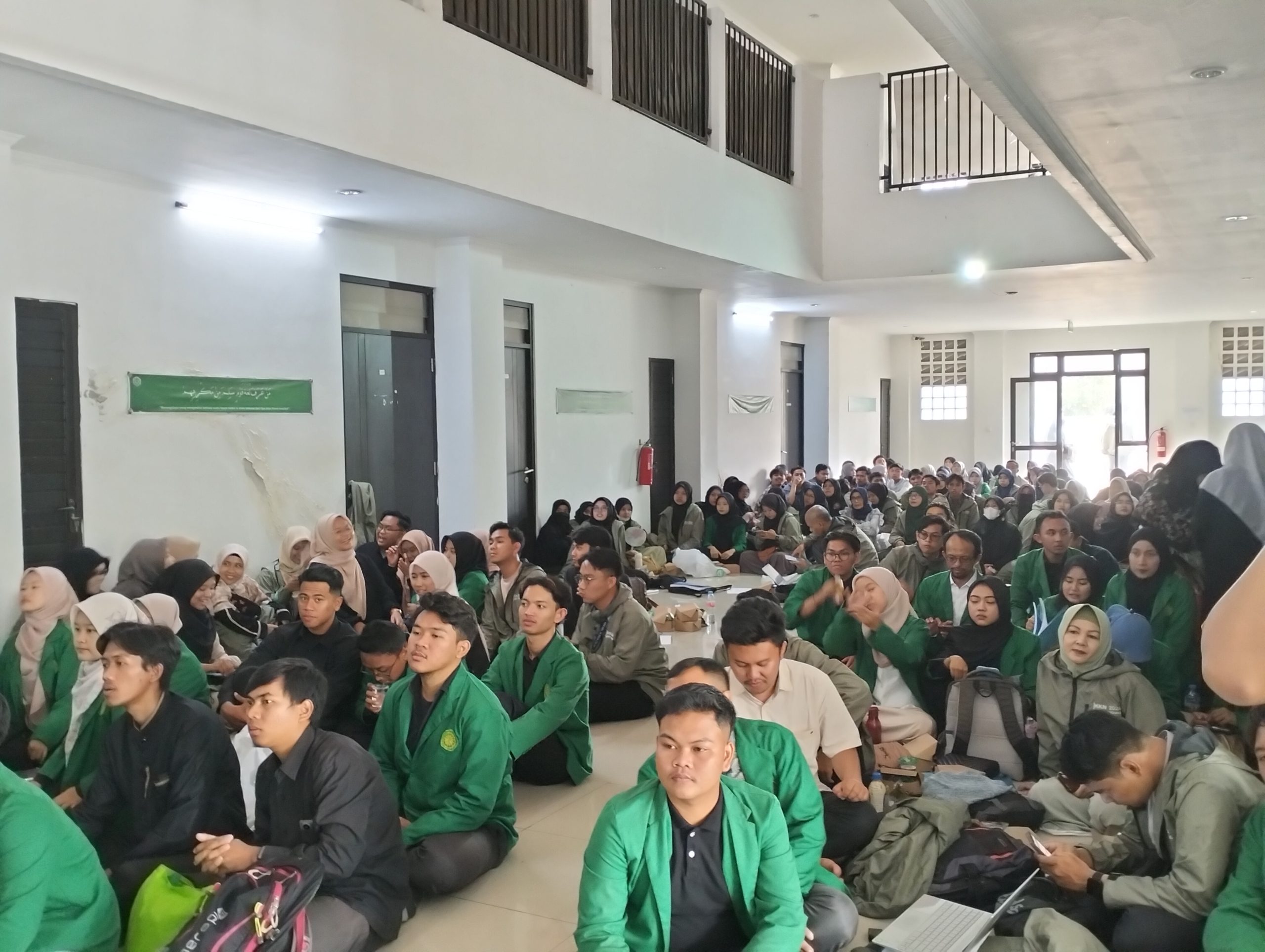 Pendidikan moral sebagai solusi dari korupsi 