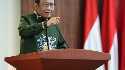 Mahfud MD Tegaskan Polri Serius Tangani Kasus Judol dan Ivan Sugianto
