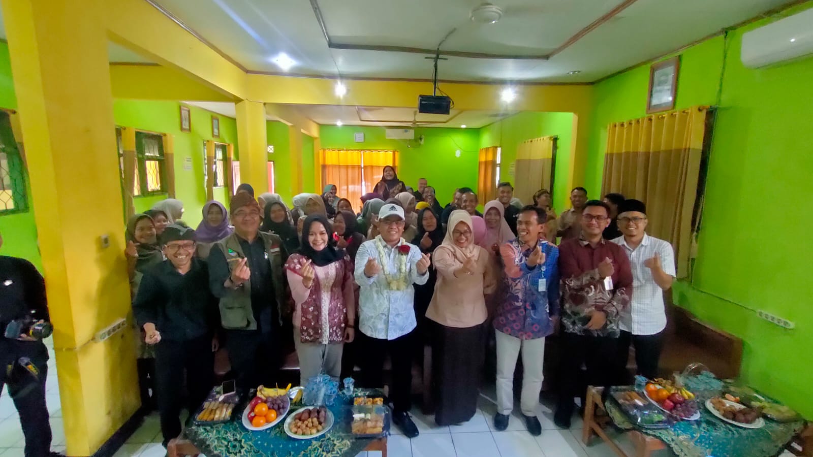 Perlu perhatian lebih, kunjungan Muhammad Hoerudin Amin ke SLB negeri Garut kota 