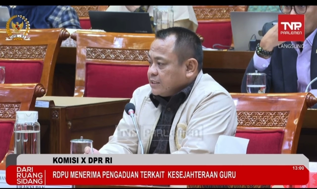 Muhammad Hoerudin Amin: Pemerintah Harus Perioritaskan Guru yang Telah Lama Mengabdi 