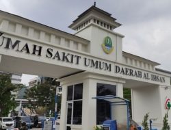 Dari Al-Ihsan ke Welas Asih: Pribumisasi Islam dalam Layanan Publik