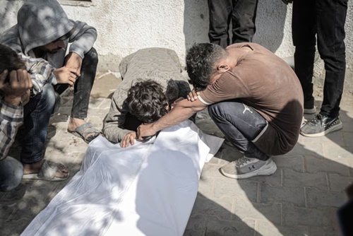 Serangan Israel dekat lokasi bantuan di Gaza