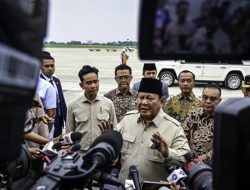 Retorika Nasionalisme Ekonomi Prabowo di Balik Kesepakatan Tarif dengan Trump