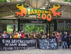 Aliansi Bandung Melawan Desak Pembukaan Police Line dan Pengembalian Hak Kelola Bandung Zoo