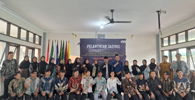 BEM IAI PERSIS Bandung Resmi Dilantik, Ahsan Rojag Abdillah Nahkodai Periode 2025–2026