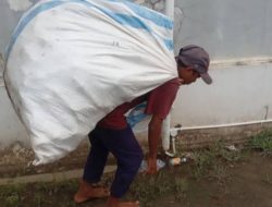 Lentera yang Padam di Pintu Itu