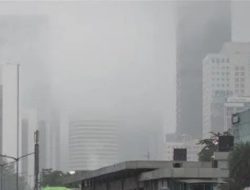 Hujan di Jakarta Mengandung Mikroplastik, Aktivis Lingkungan Menyebut Ini Alarm Serius