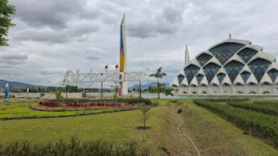 Menjelajahi Kisah Rasul di Taman Tematik Masjid Raya Al-Jabbar Bandung