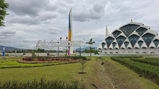 Menjelajahi Kisah Rasul di Taman Tematik Masjid Raya Al-Jabbar Bandung