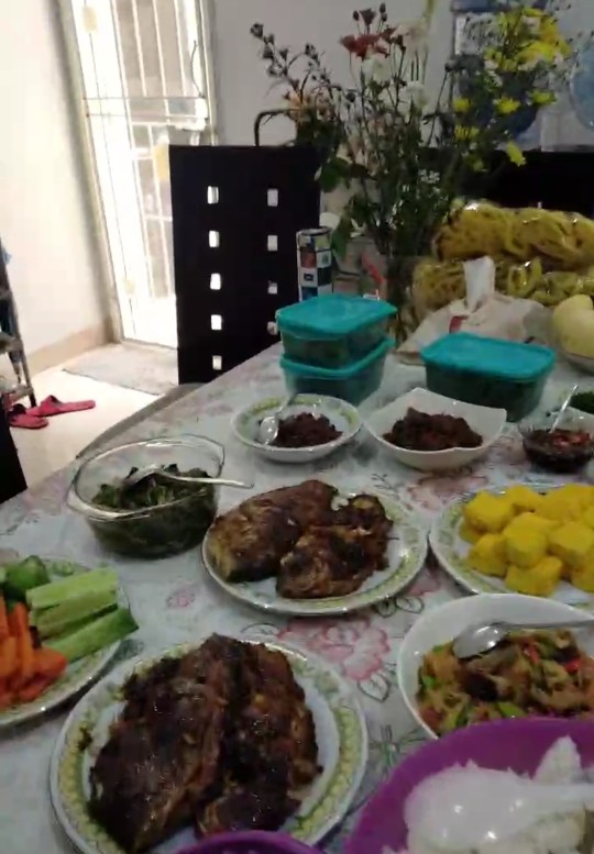 Idul Fitri atau Idul Feed? Saat Lebaran Dikuasai Algoritma