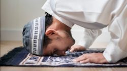 Terungkap! Manfaat Shalat bagi Otak dan Kesehatan yang Jarang Disadari—Sujud Ternyata Bisa ‘Reset’ Pikiran