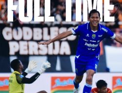 Nonton Persib di Mertua Indah: El Clasico Persib vs Persija di Samarinda Bikin Rumah Bergetar, Deg-degan Sampai Akhir!