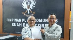 Buah Batu Corps dari Primordialisme Menuju Komunitas Modern