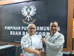 Buah Batu Corps dari Primordialisme Menuju Komunitas Modern