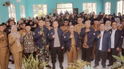 Camat Paseh Apresiasi KKN IAI PERSIS Bandung: Baru Kali Ini Rektor Datang Langsung Menyerahkan Mahasiswa