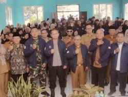 Camat Paseh Apresiasi KKN IAI PERSIS Bandung: Baru Kali Ini Rektor Datang Langsung Menyerahkan Mahasiswa
