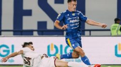 Persib Comeback Dramatis! Tertinggal 0-1, Maung Bandung Hajar PSM 3-1 di GBLA